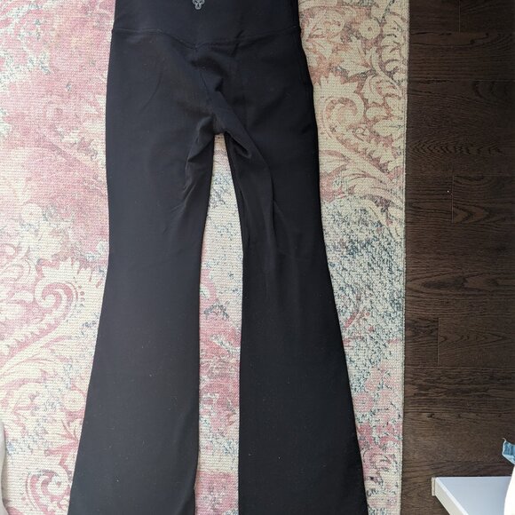 Aritzia TNA outfit xs/s - Picture 2 of 3